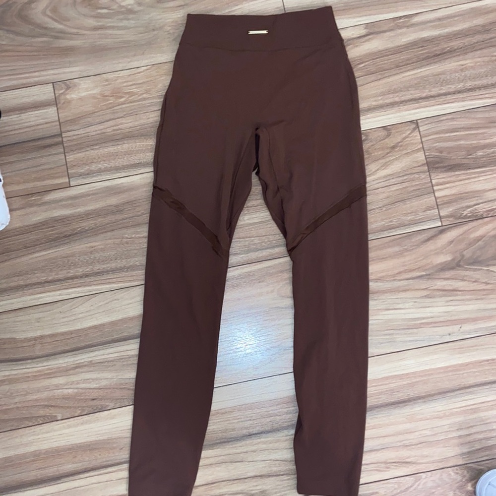 Whitney Simmons gymshark scrunch leggings